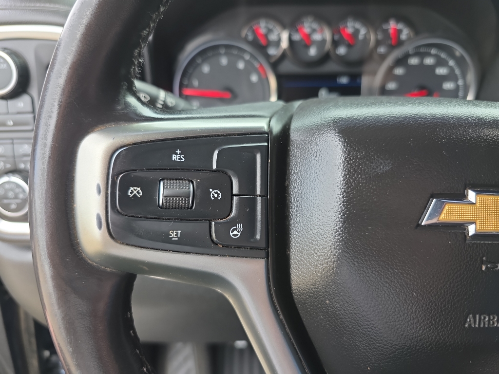 2020 Chevrolet Silverado 3500HD LT photo 15