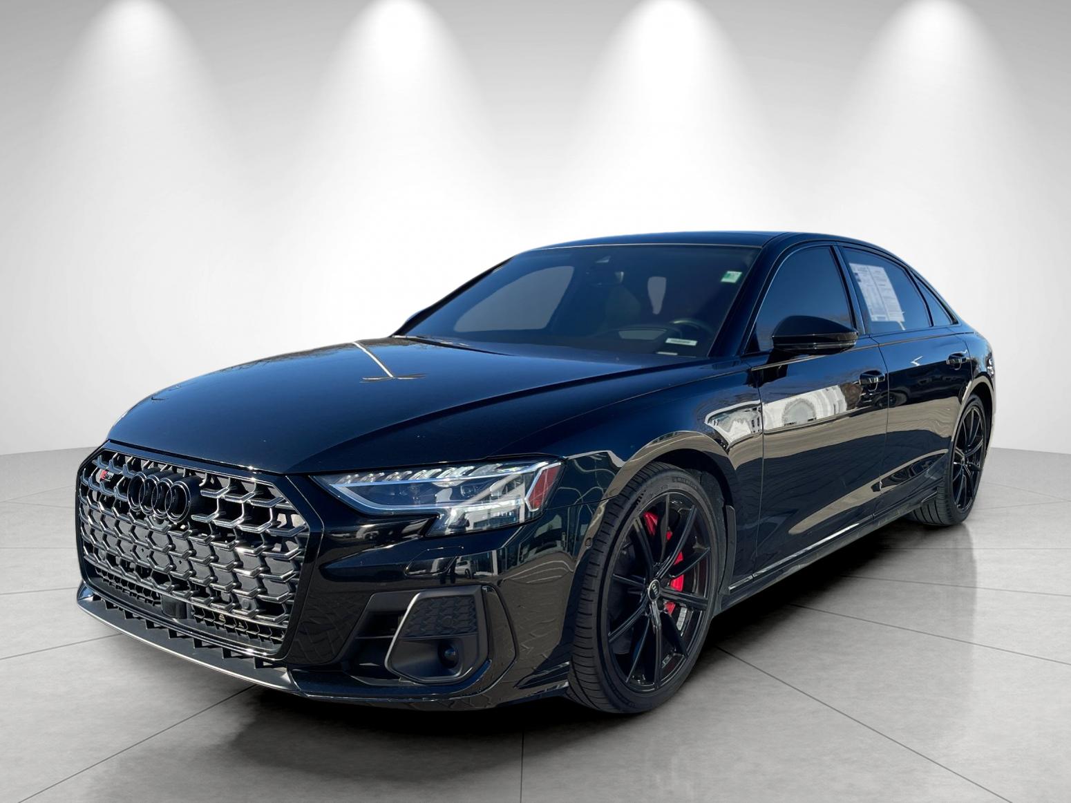 2023 Audi S8 Base's photo