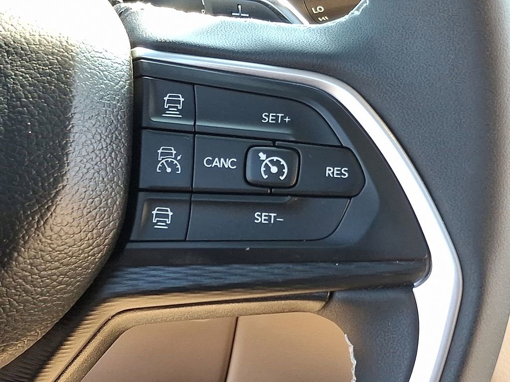 2024 Jeep Grand Cherokee Limited photo 23