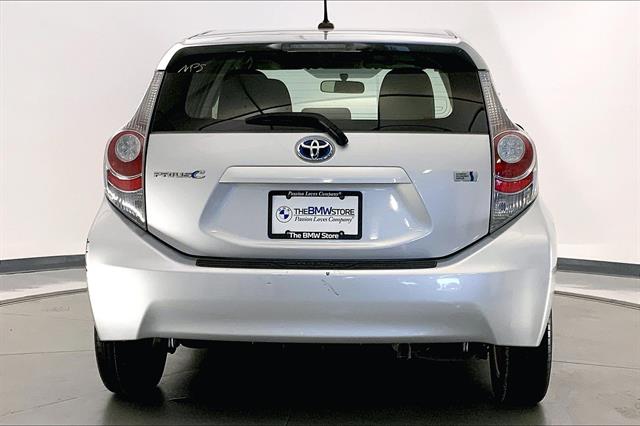 2012 Toyota Prius C One photo 3