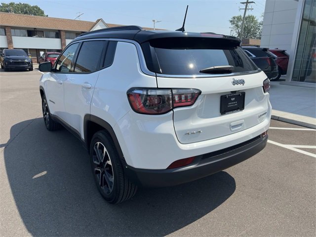 2022 Jeep Compass Limited photo 34