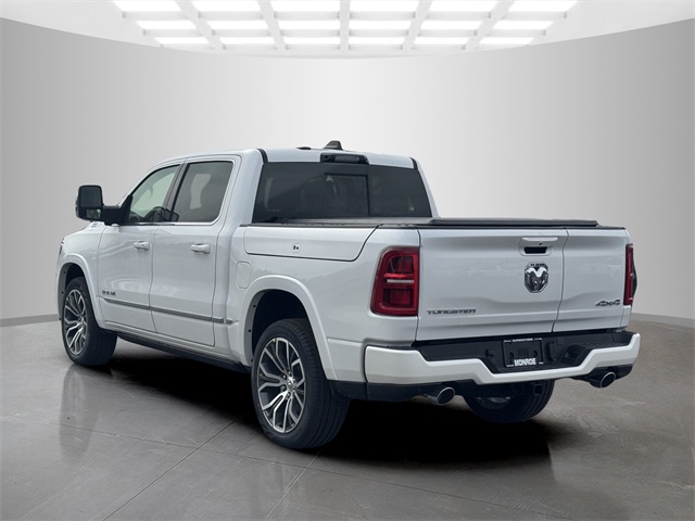 2025 Ram 1500 photo 3