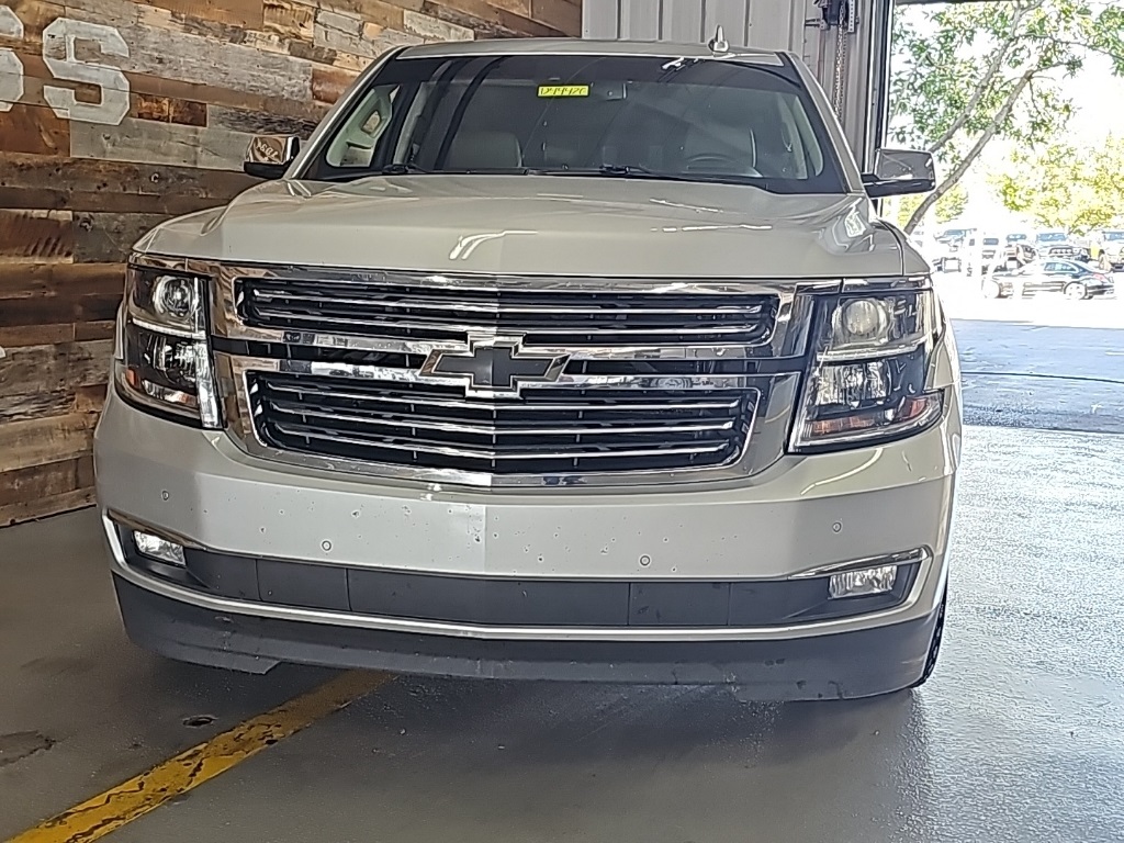 2016 Chevrolet Tahoe LTZ photo 4
