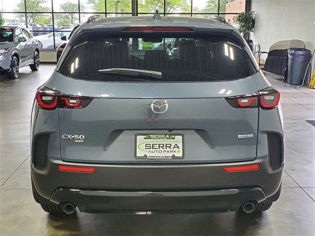 2025 Mazda CX-50 Premium photo 2