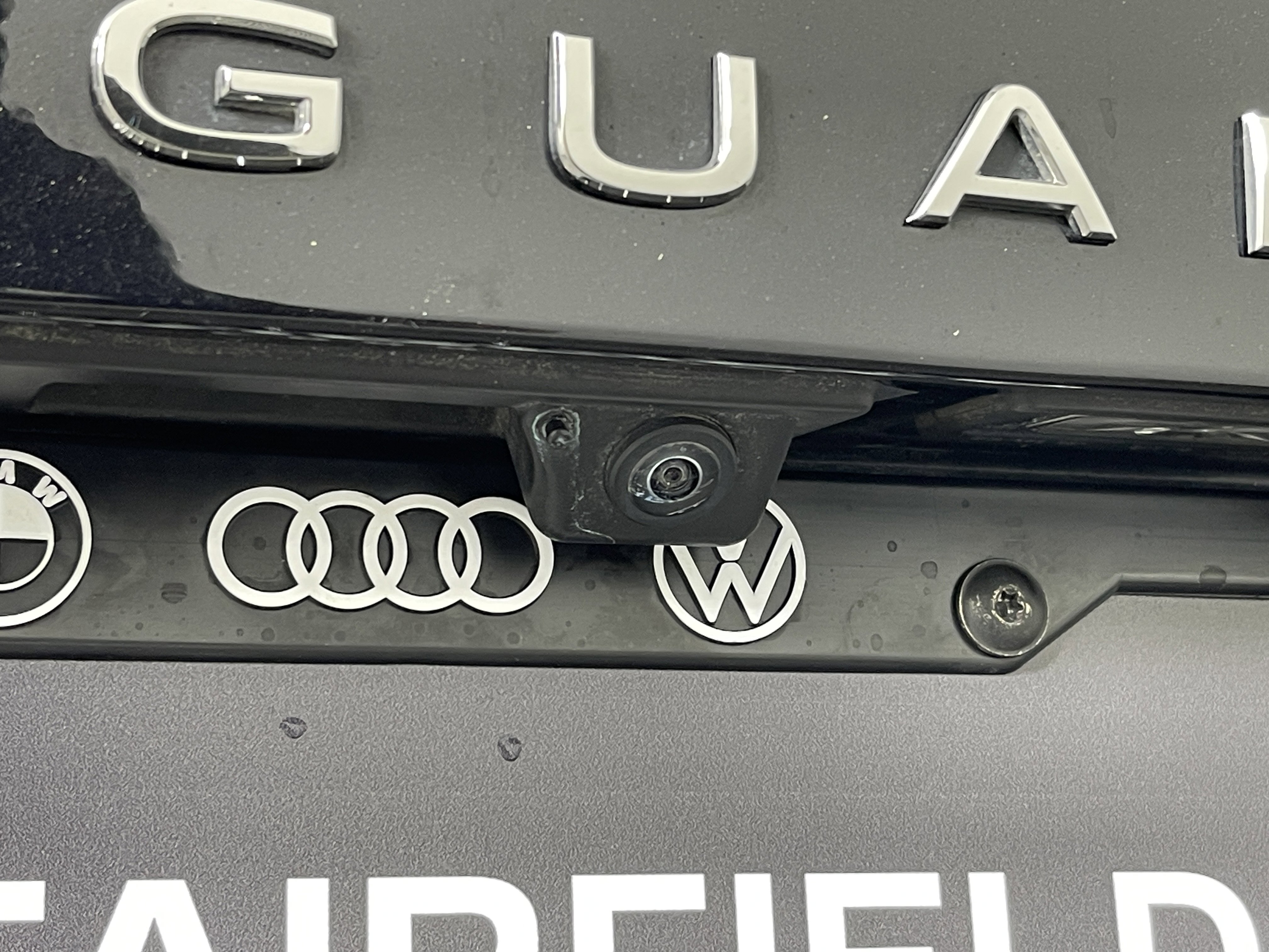 2024 Volkswagen Tiguan SEL R-Line Black photo 2