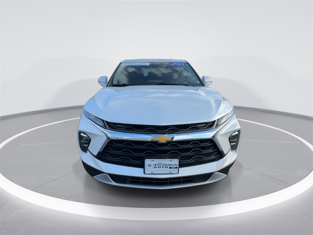 2023 Chevrolet Blazer 2LT photo 2