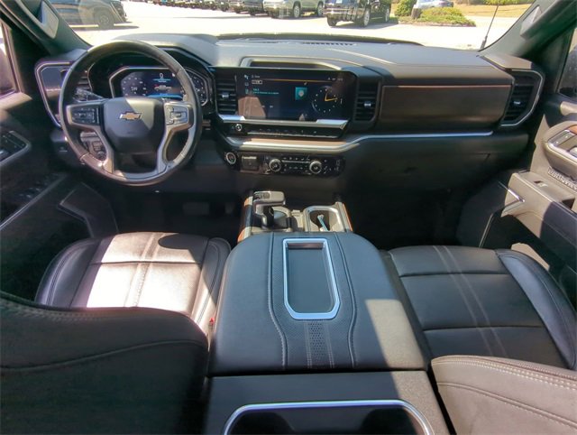 2022 Chevrolet Silverado 1500 High Country photo 6