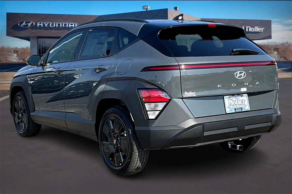 2026 Hyundai Kona SEL photo 3
