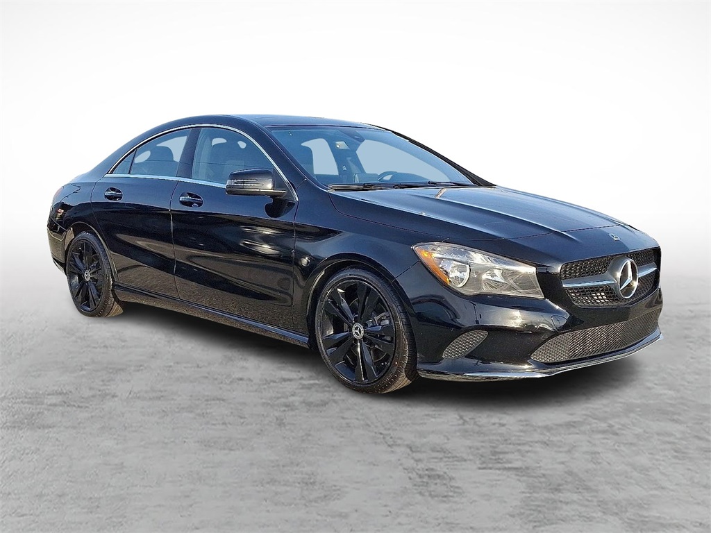 2019 Mercedes Benz CLA 250 photo 2