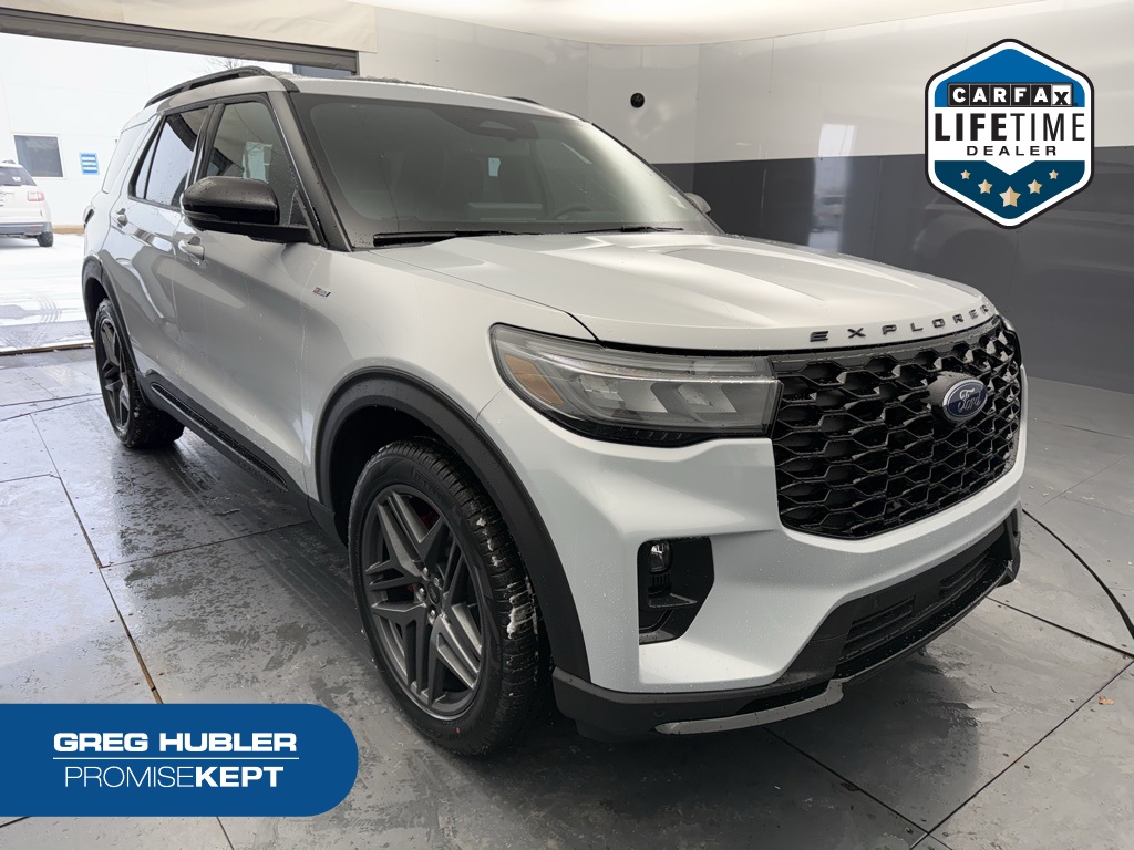 2026 Ford Explorer ST-LINE's photo