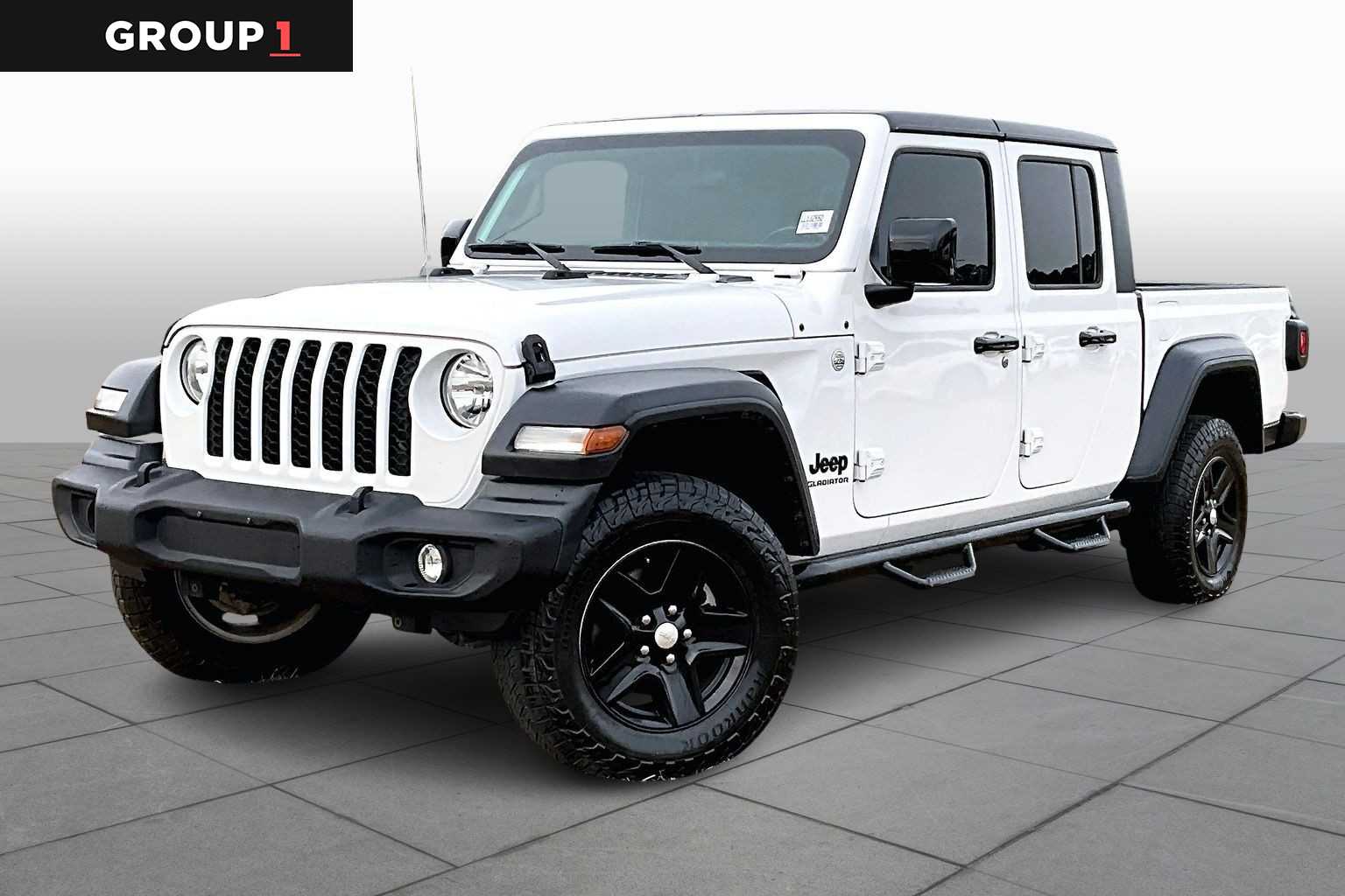 2020 Jeep Gladiator Sport S's photo