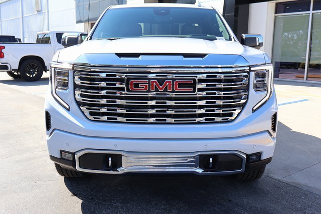 2026 Gmc Sierra 1500 Denali photo 2