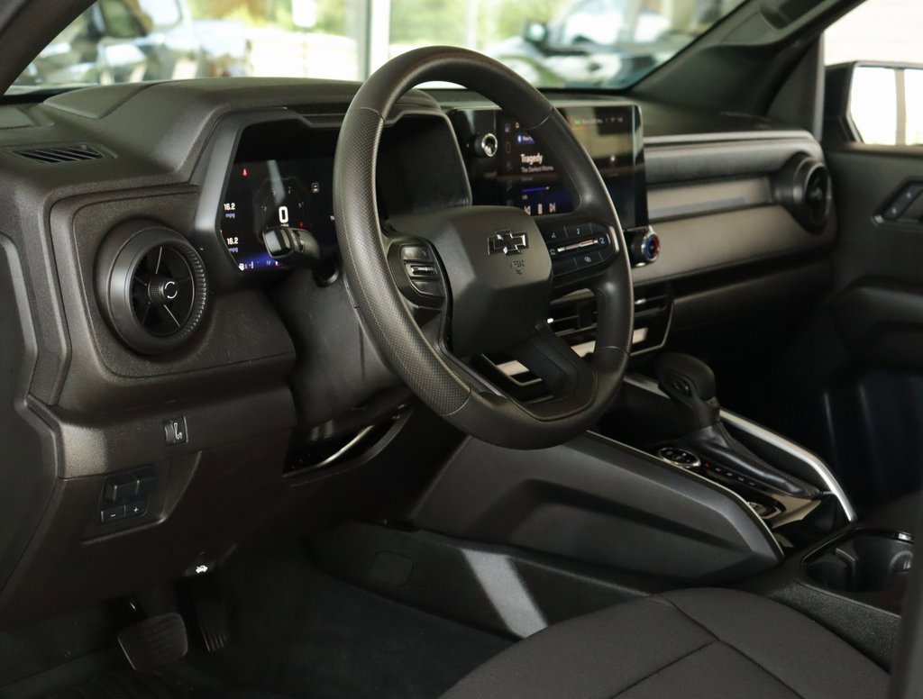2024 Chevrolet Colorado Trail Boss photo 9