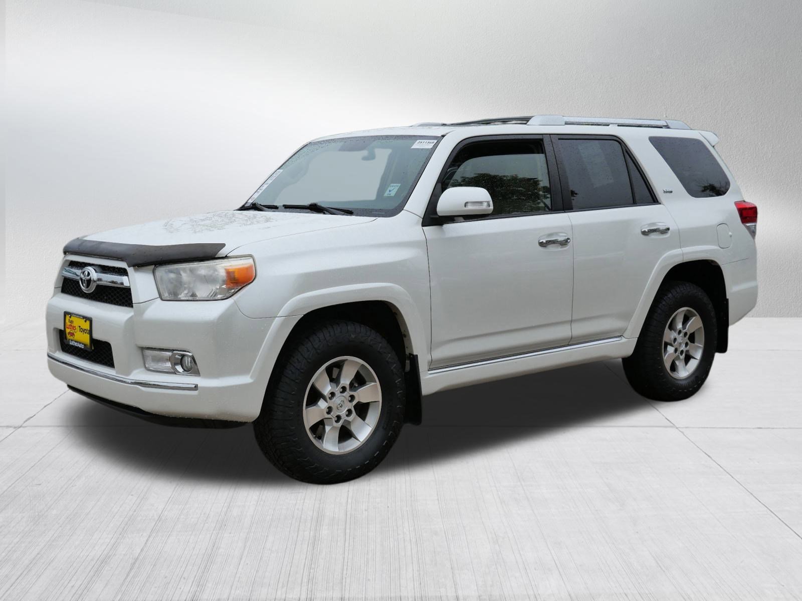 2013 Toyota 4Runner SR5 4WD photo 3