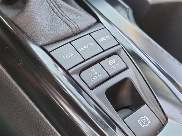 2025 Toyota Camry SE photo 28