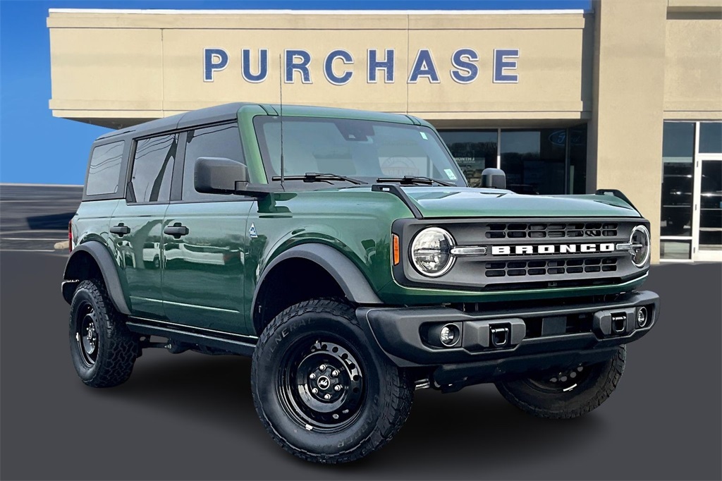 2023 Ford Bronco 4-Door Black Diamond