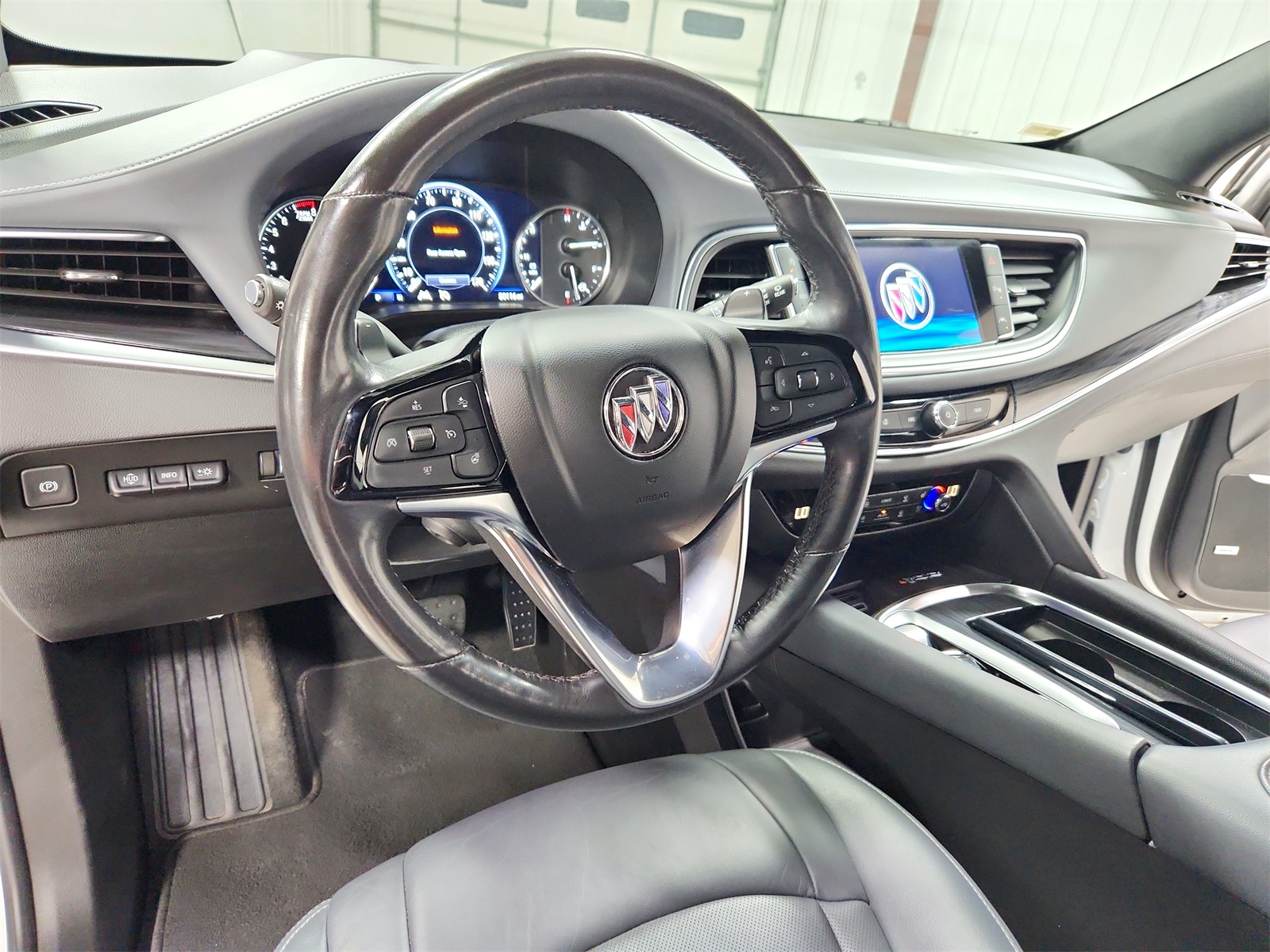 2024 Buick Enclave Premium photo 18