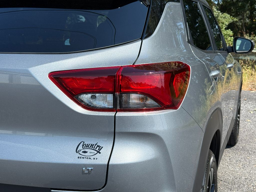 2026 Chevrolet Trailblazer LT photo 7
