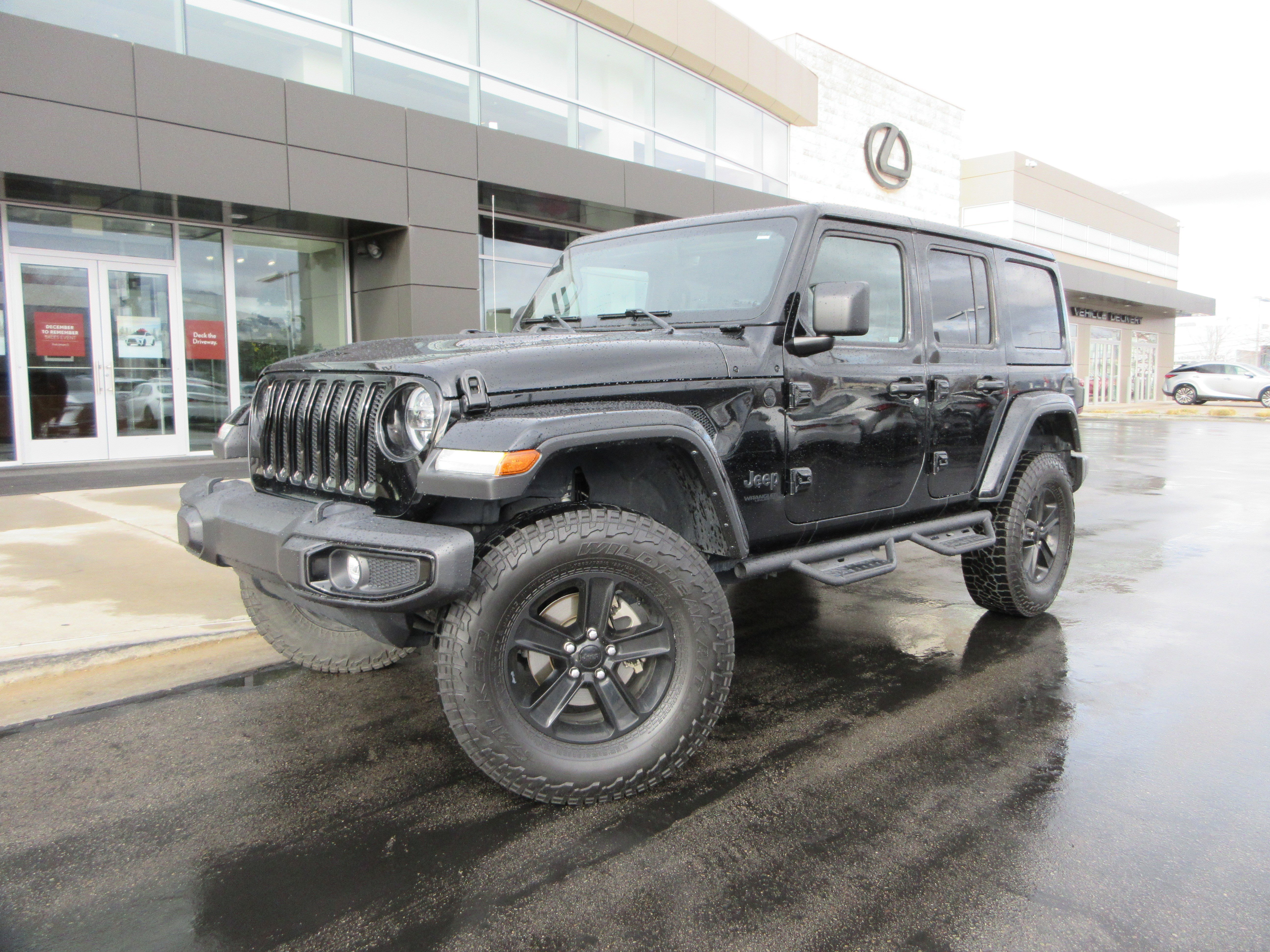 2022 Jeep Wrangler Unlimited Sahara Altitude's photo