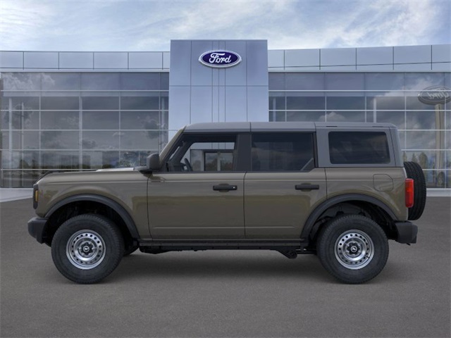 2025 Ford Bronco Base photo 3