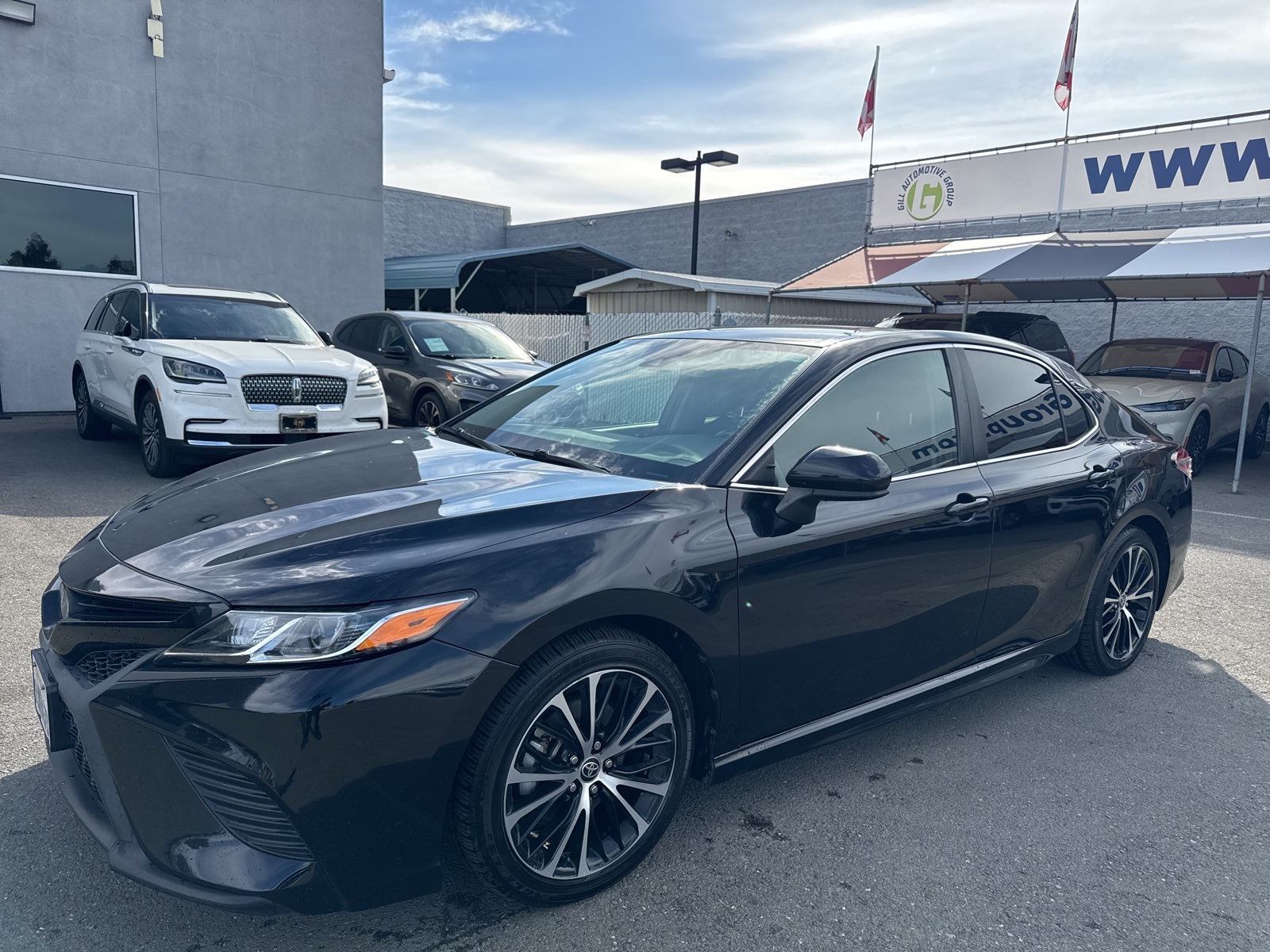 2020 Toyota Camry SE