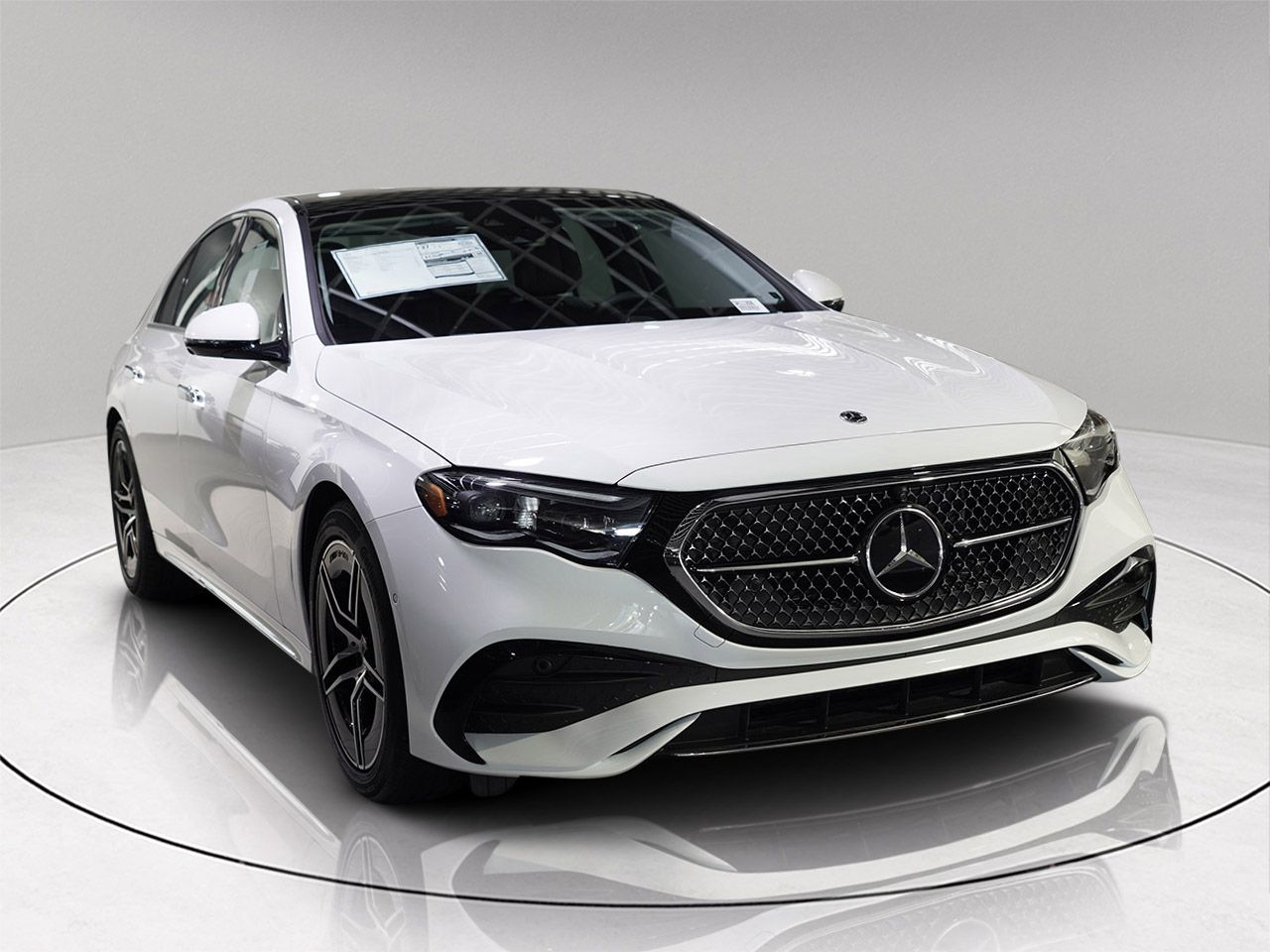 2025 Mercedes-Benz E-Class E350's photo