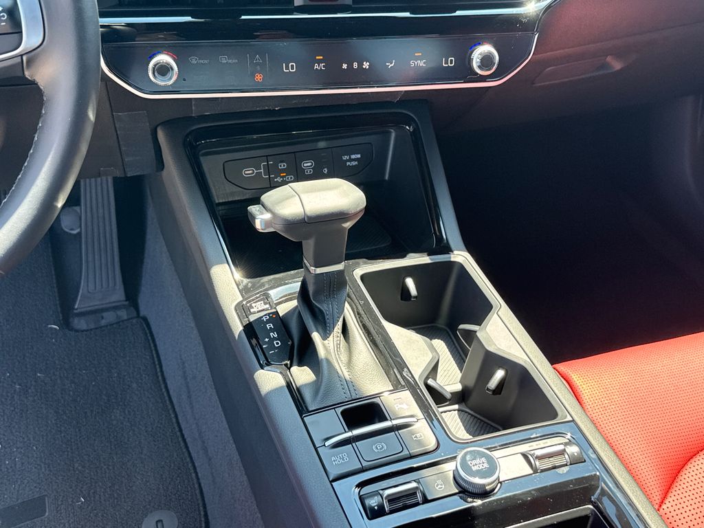 2025 Kia K5 GT-Line photo 29