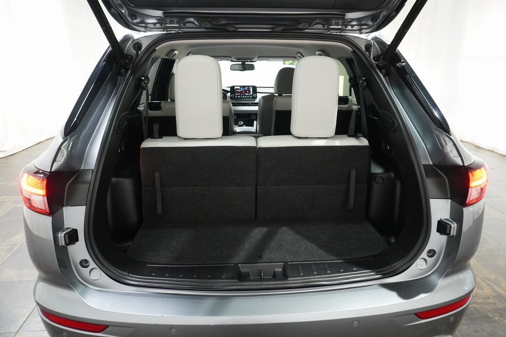 2024 Mitsubishi Outlander SEL photo 6