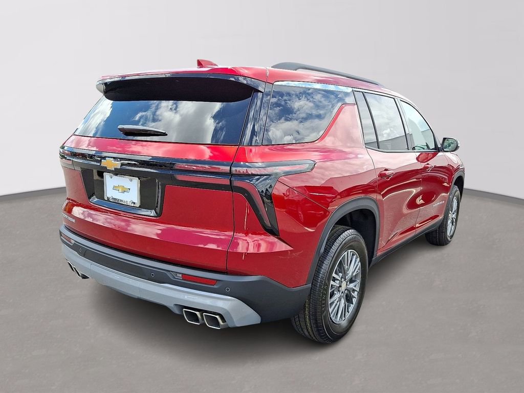 2025 Chevrolet Traverse photo 4
