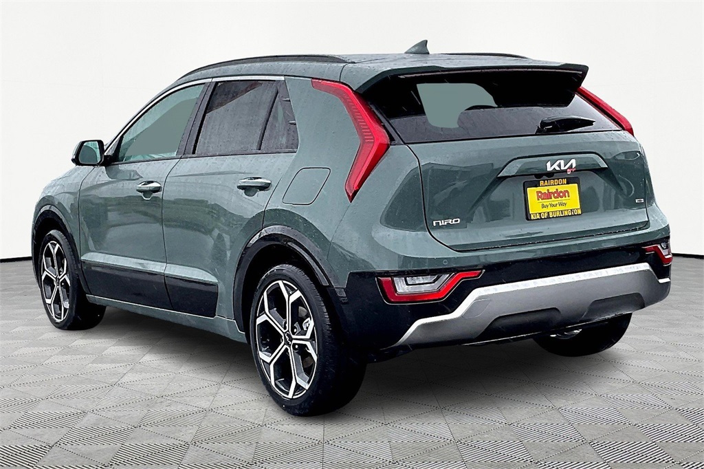 2025 Kia Niro SX Touring photo 2