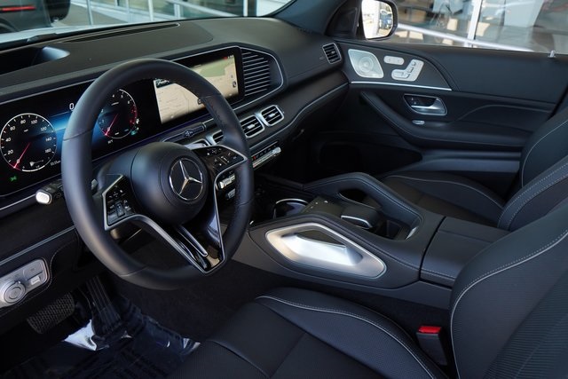 2024 Mercedes Benz GLE 450 4MATIC photo 2
