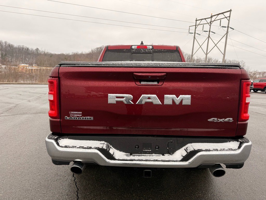 2025 Ram 1500 Laramie photo 3