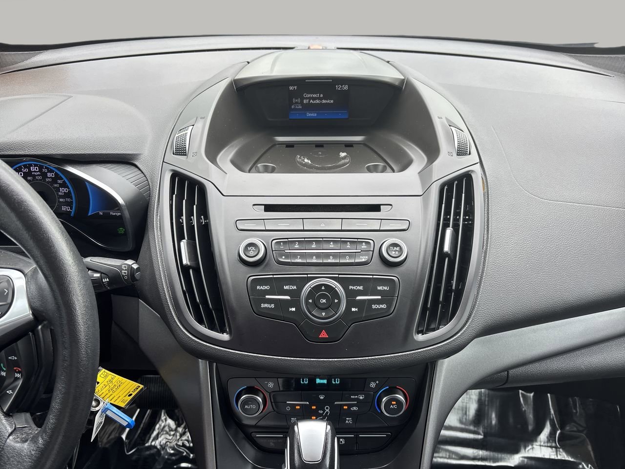 2017 Ford C-Max Hybrid SE photo 20