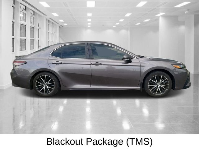 2024 Toyota Camry SE photo 2
