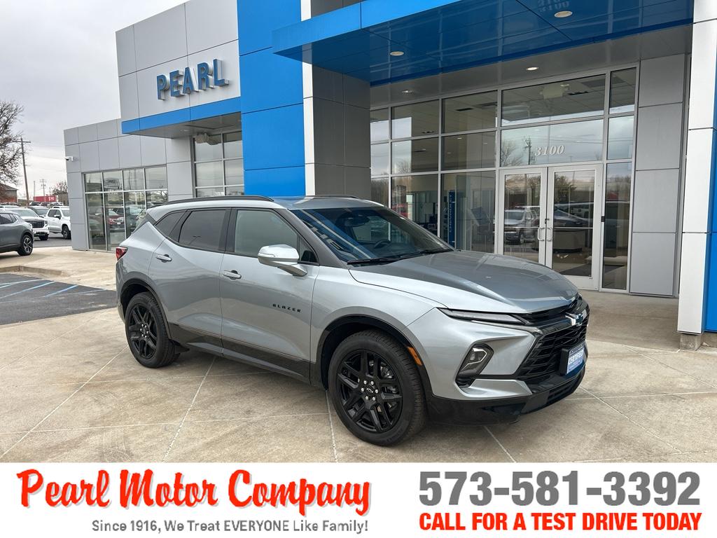 2025 Chevrolet Blazer RS's photo