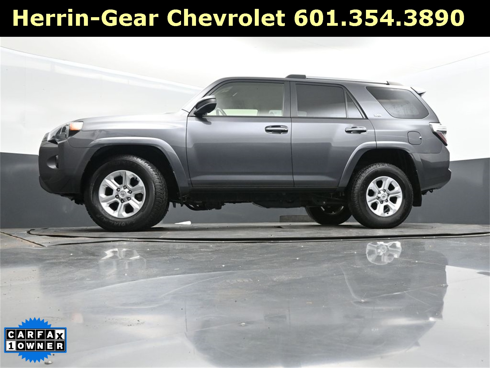 2023 Toyota 4Runner SR5 photo 34