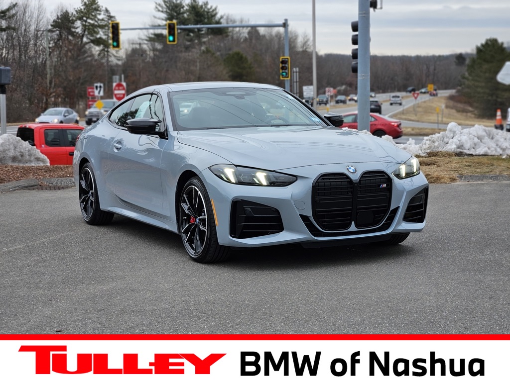 2026 BMW 4 Series M440i's photo