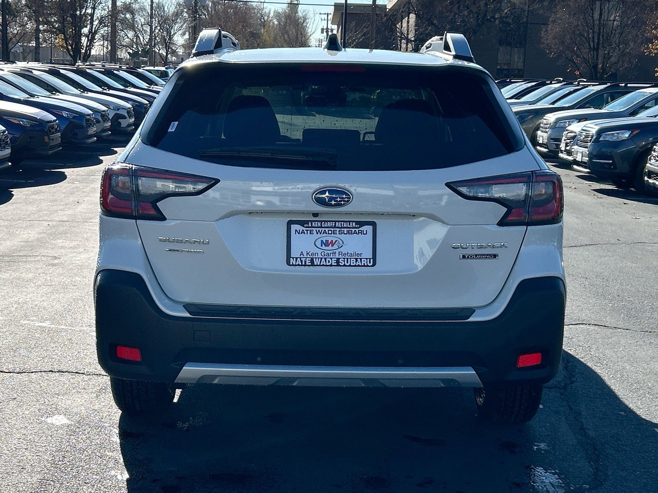 2025 Subaru Outback Touring photo 4