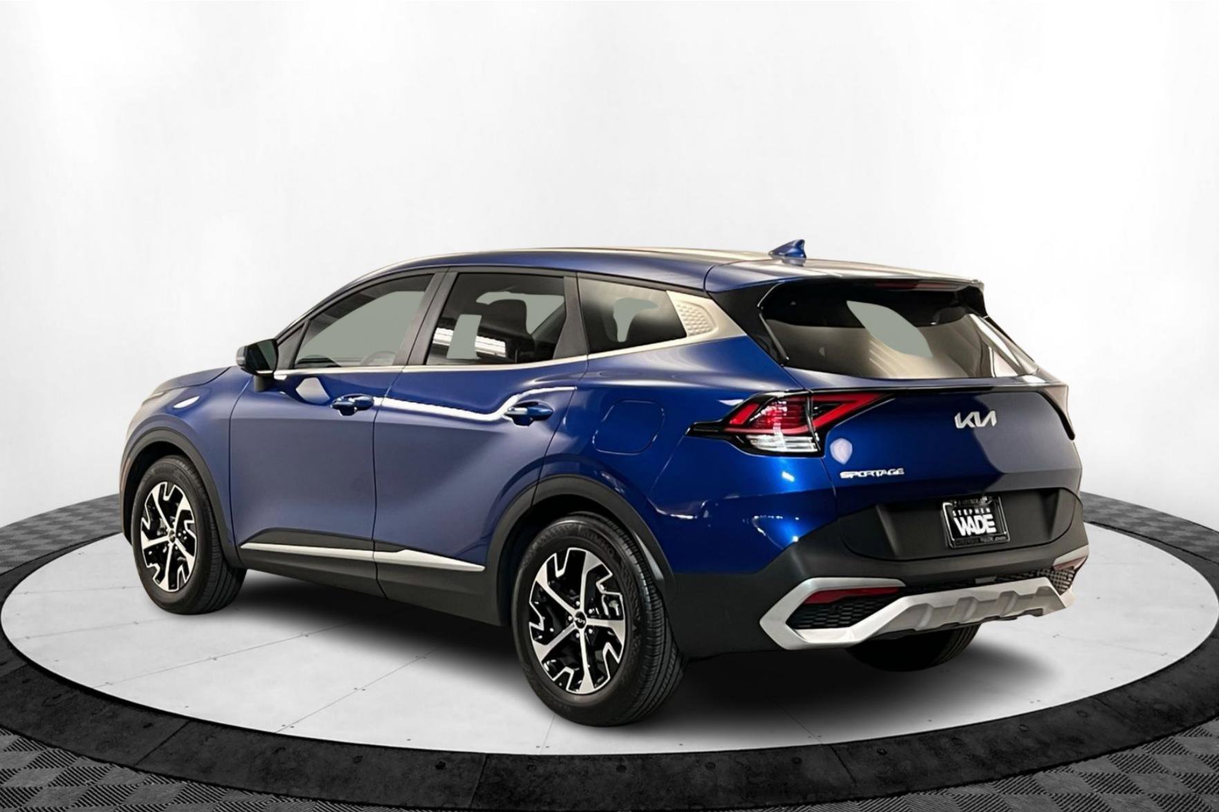 2024 Kia Sportage EX photo 3