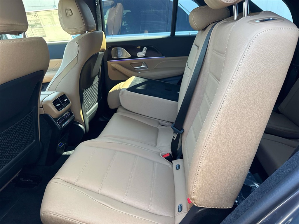2026 Mercedes Benz GLE 450 4MATIC photo 5