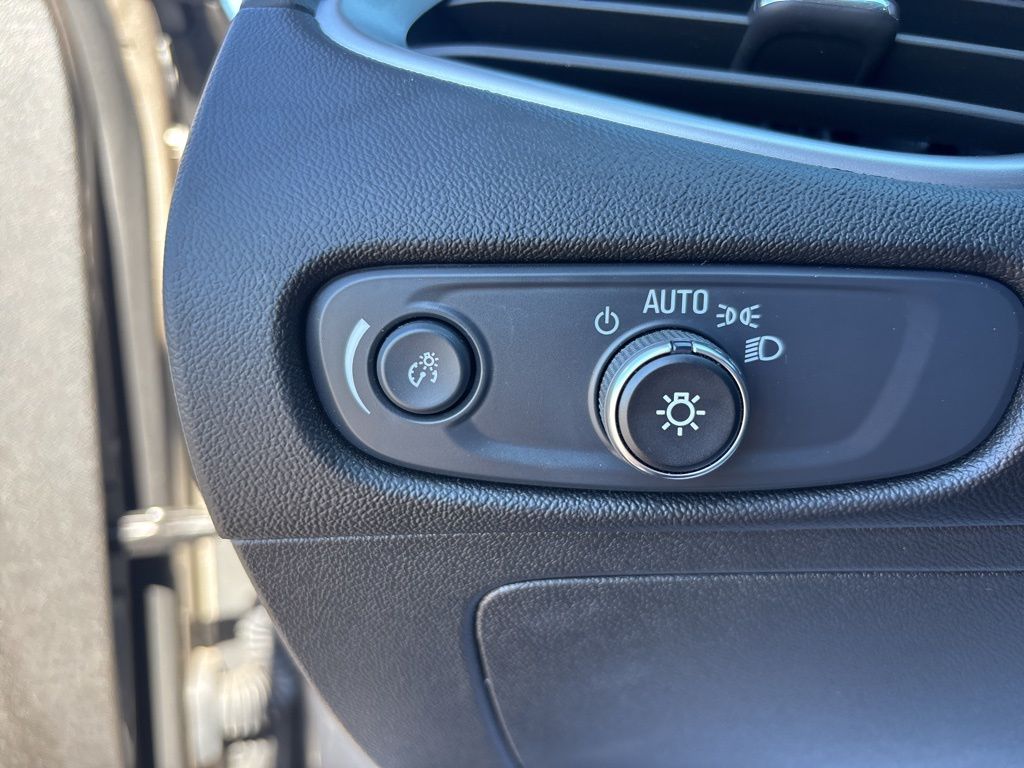 2024 Chevrolet Malibu 1LT photo 15