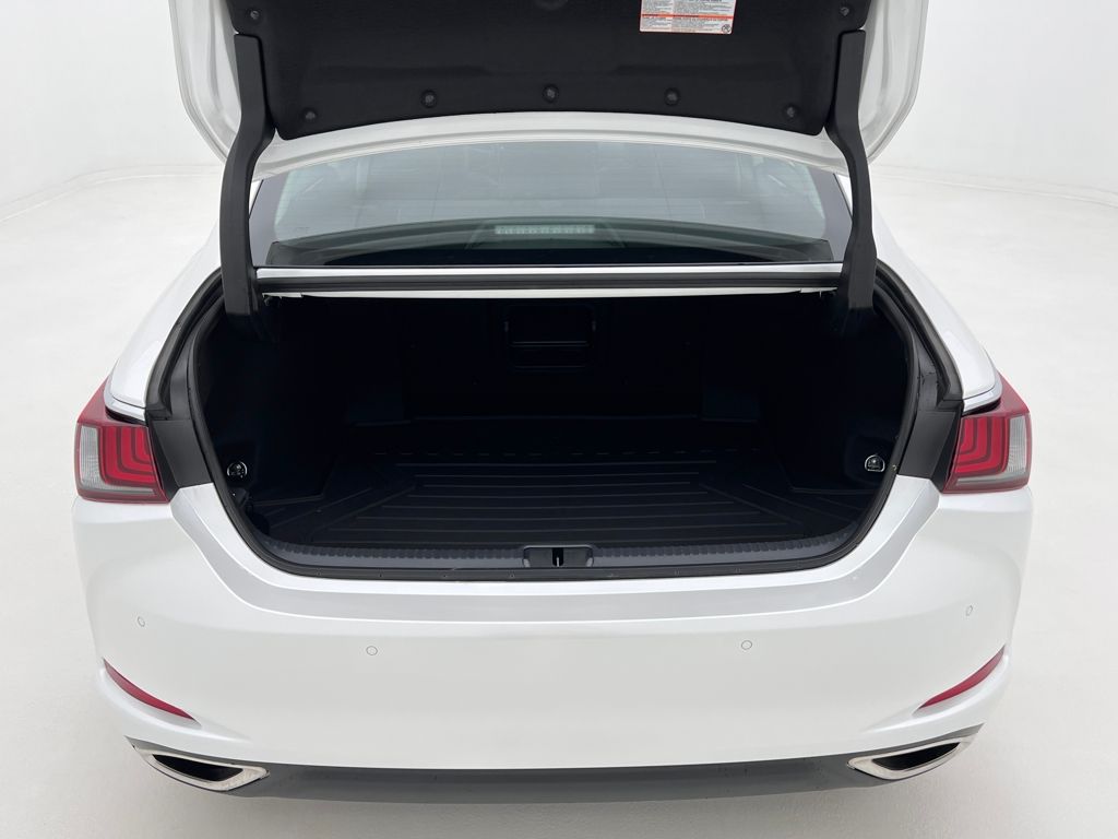 2025 Lexus ES 350 photo 26