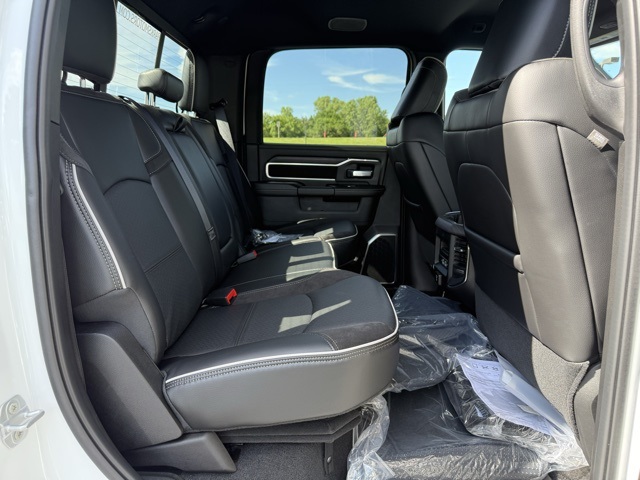 2025 Ram 2500 Laramie photo 13