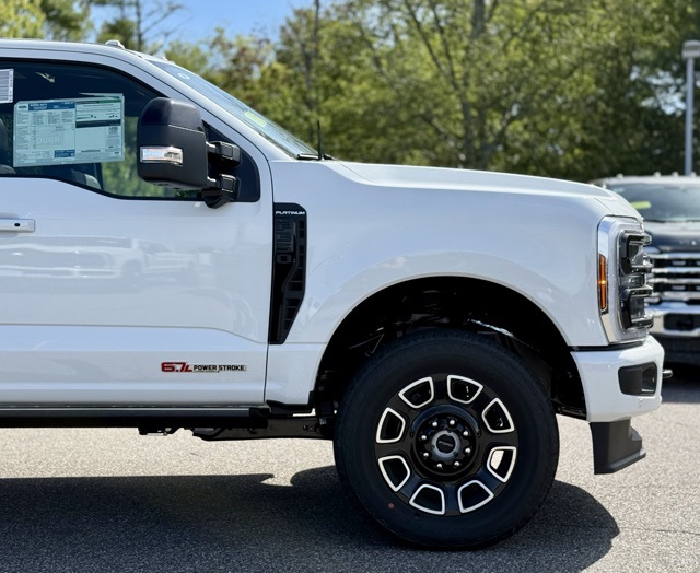 2026 Ford F-350 Platinum photo 2