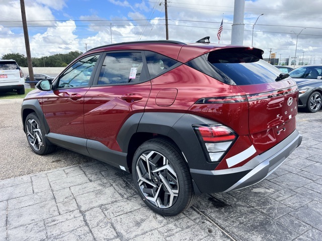 2026 Hyundai Kona SEL photo 3