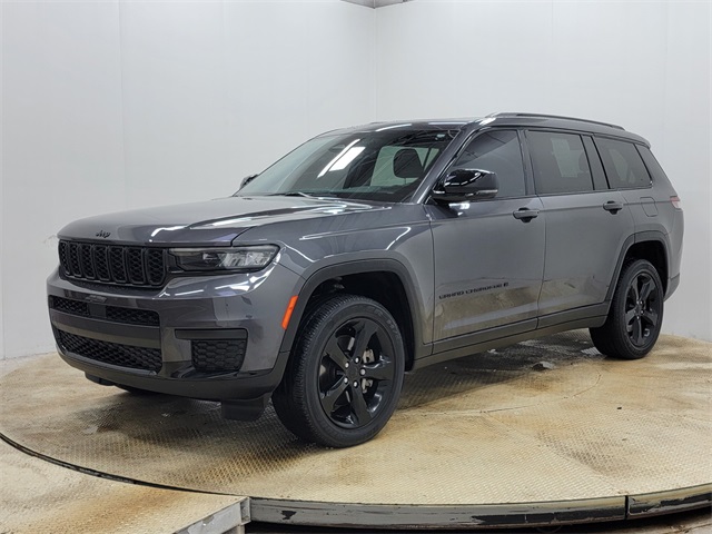 2023 Jeep Grand Cherokee Altitude photo 8