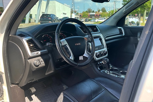 2015 Gmc Acadia SLT photo 15