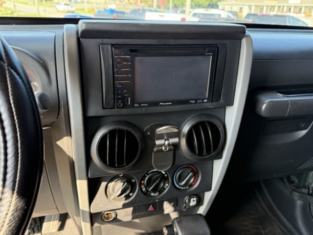 2008 Jeep Wrangler X photo 14