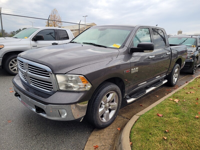 2015 Ram 1500 Big Horn photo 3
