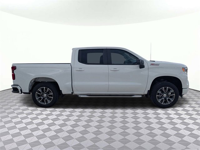 2023 Chevrolet Silverado 1500 RST photo 3